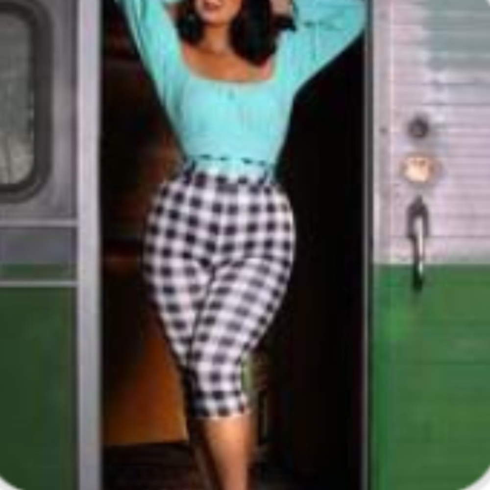 Swann Long Sleeve Peasant Top in Spearmint Crepe | Laura Byrnes